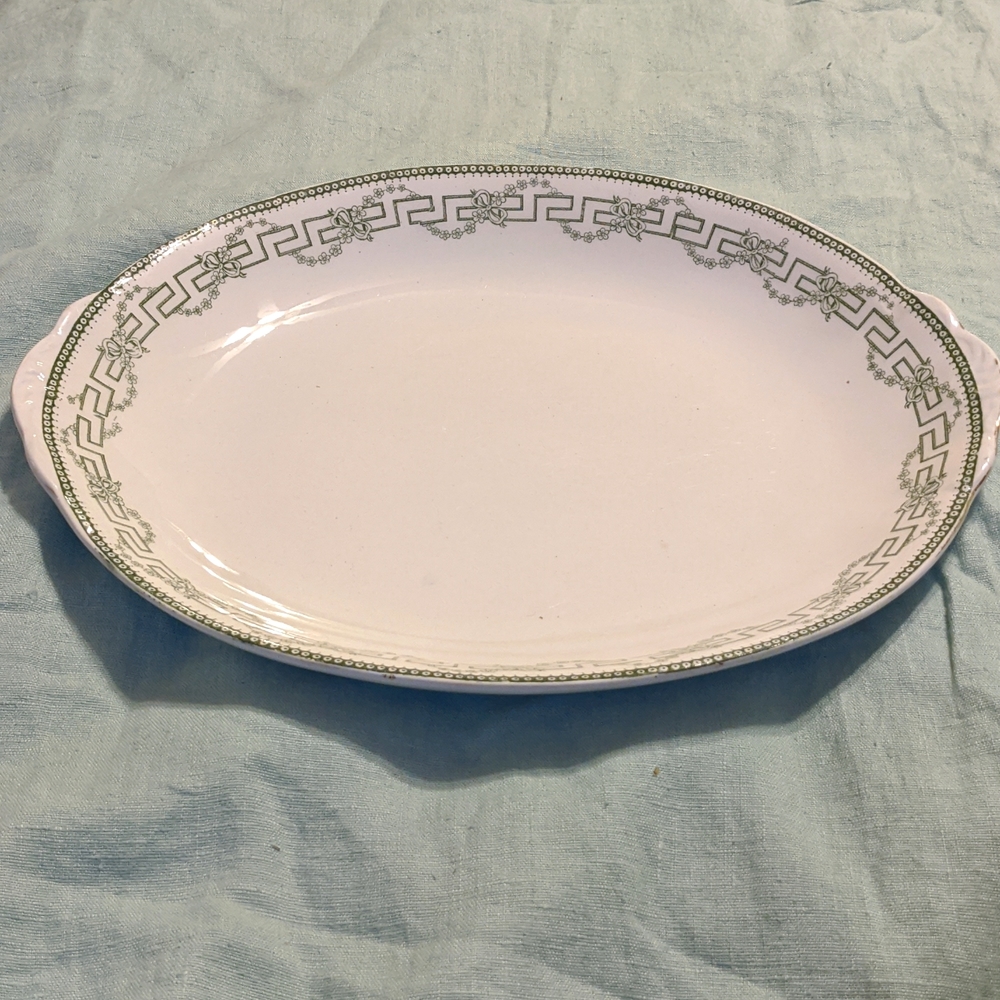 Large ironware meat platter c. 1907 Furnivals pattern "Florence" in olive green